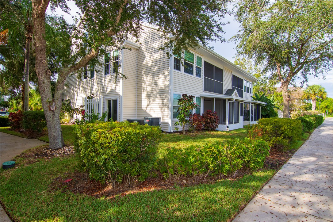 1914 Westminster Circle 13-3