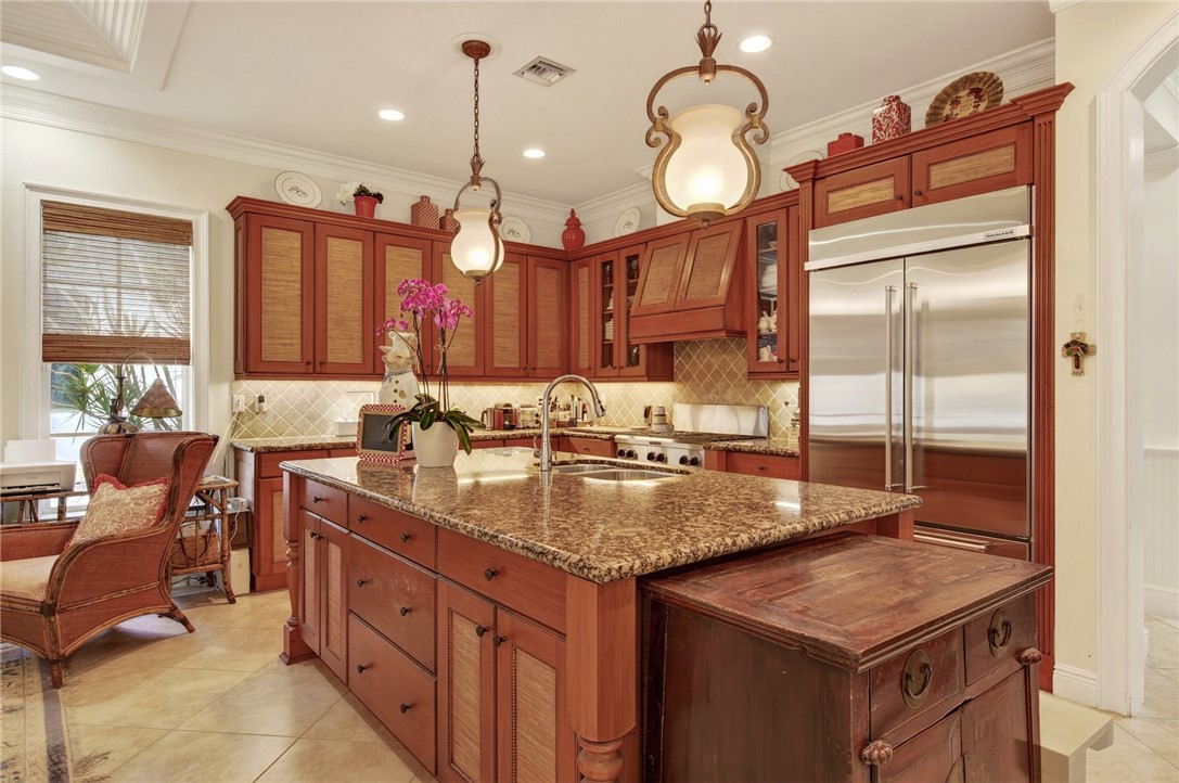 281 Palm Island Lane