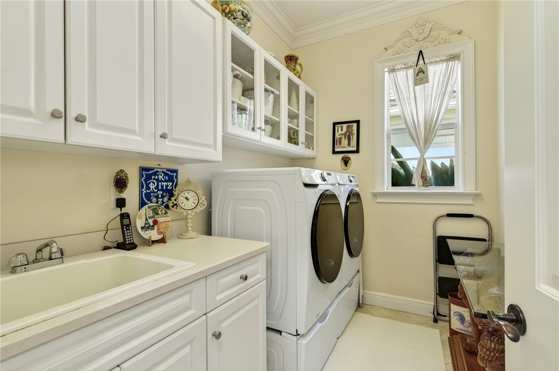 281 Palm Island Lane