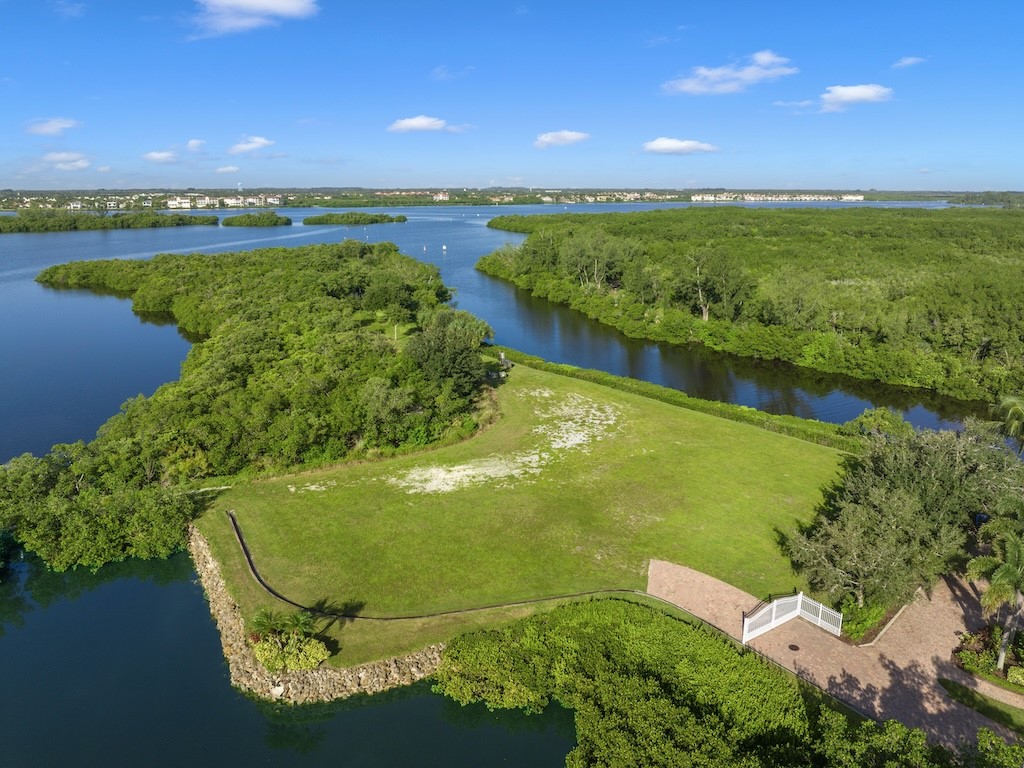 325 Estuary Drive