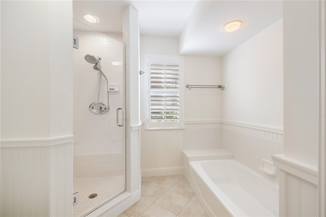 5380 E Harbor Village Drive 103