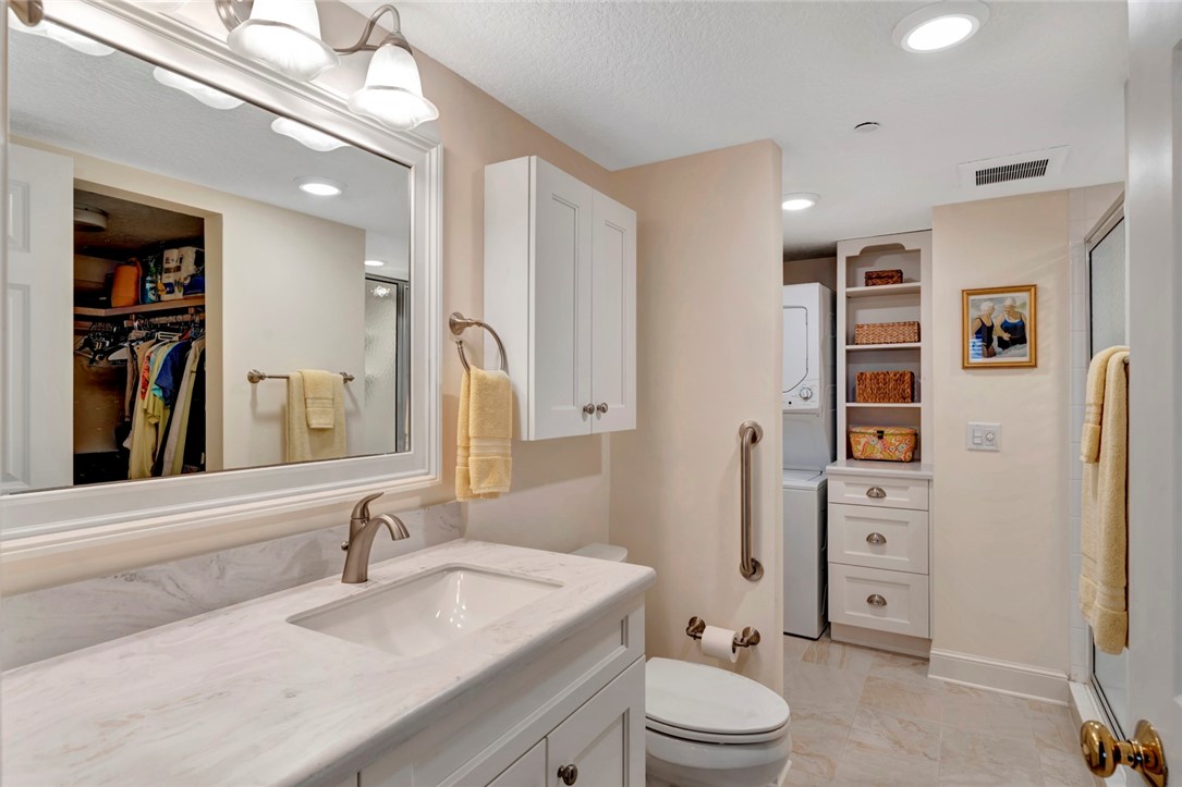 2700 Ocean Drive 105