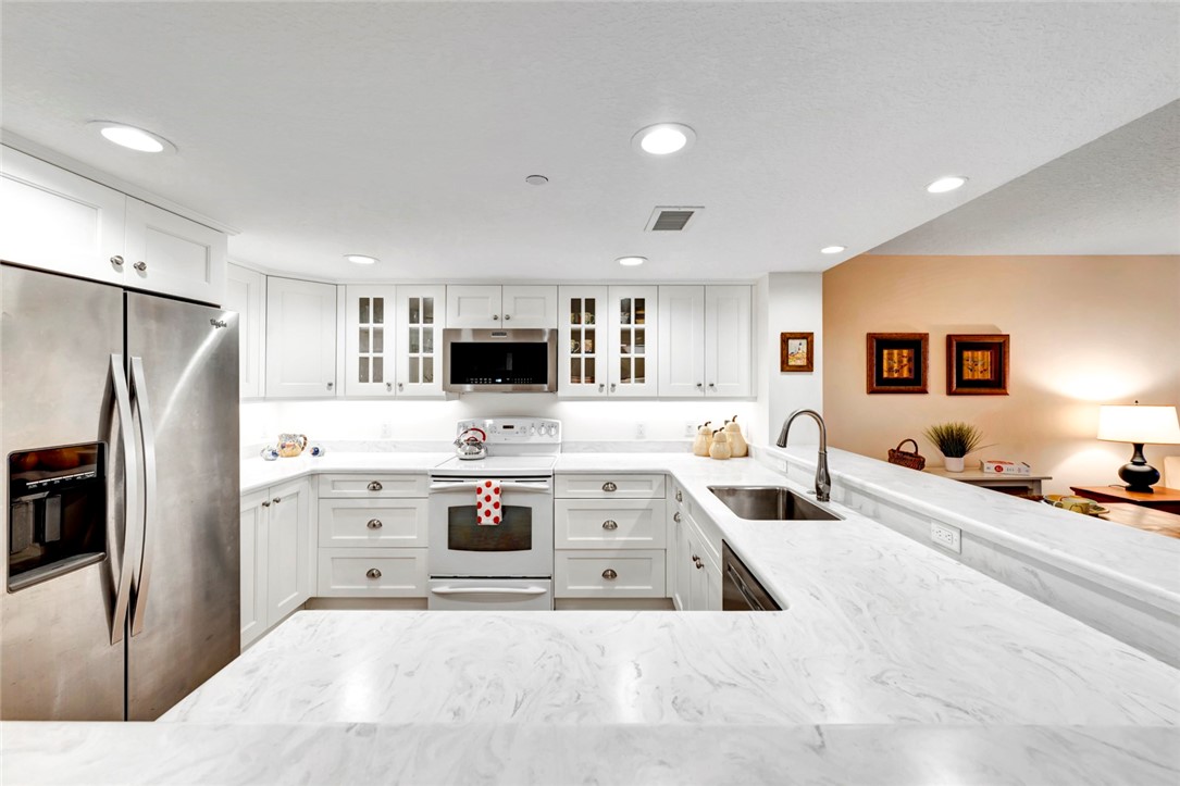 2700 Ocean Drive 105