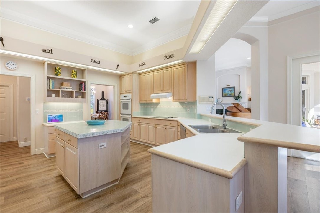 641 Marbrisa River Lane