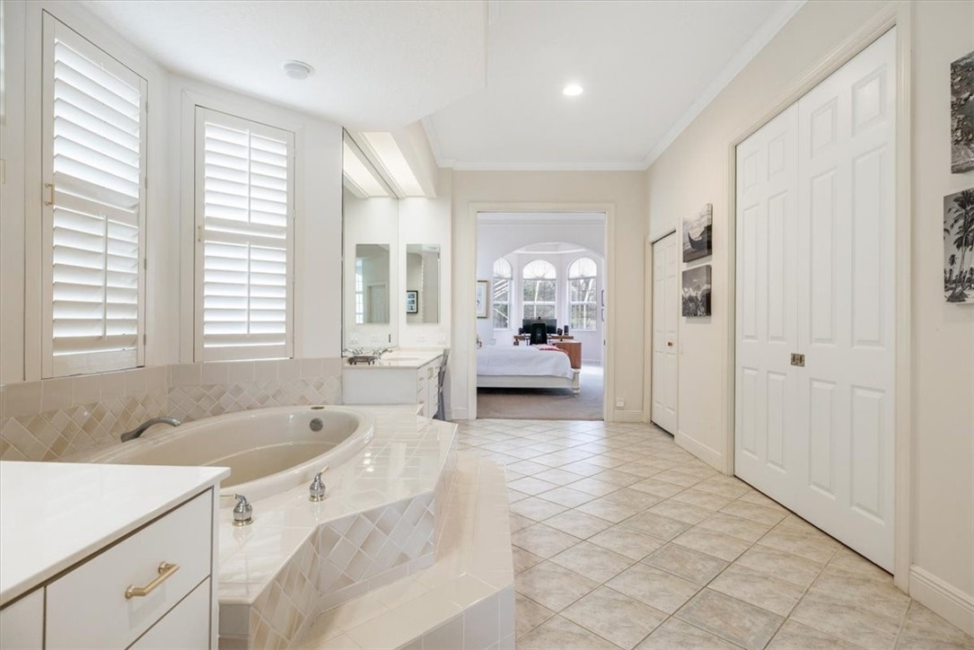 641 Marbrisa River Lane