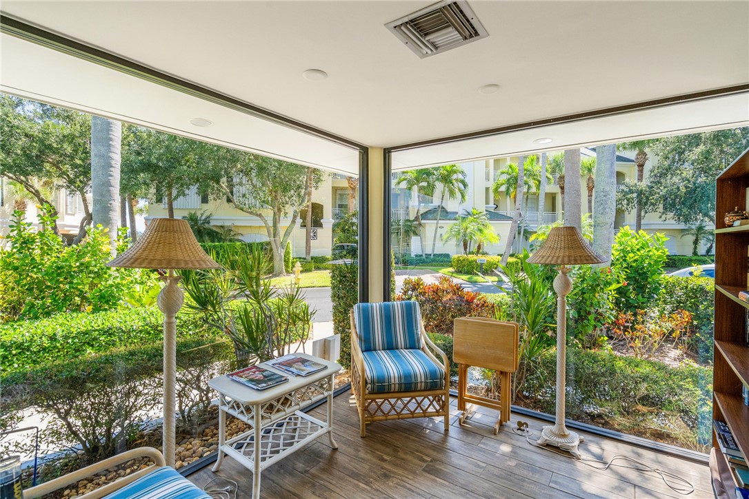 1910 Tarpon Lane 202