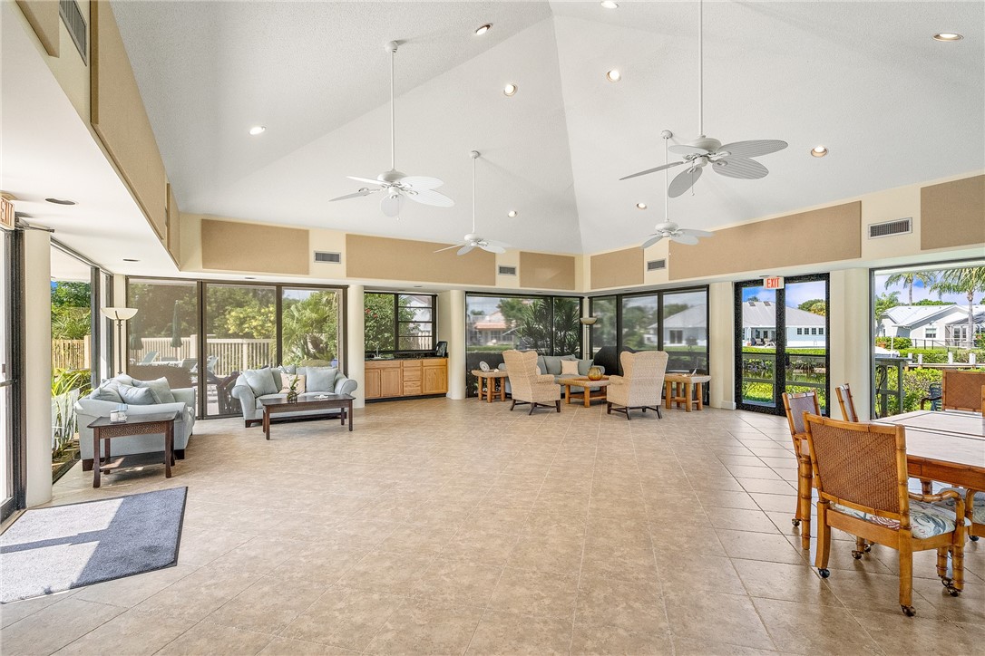 1910 Tarpon Lane 202