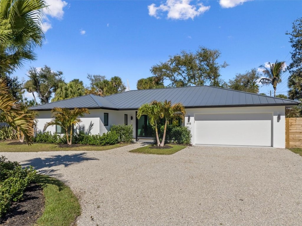 645 Flamevine Lane
