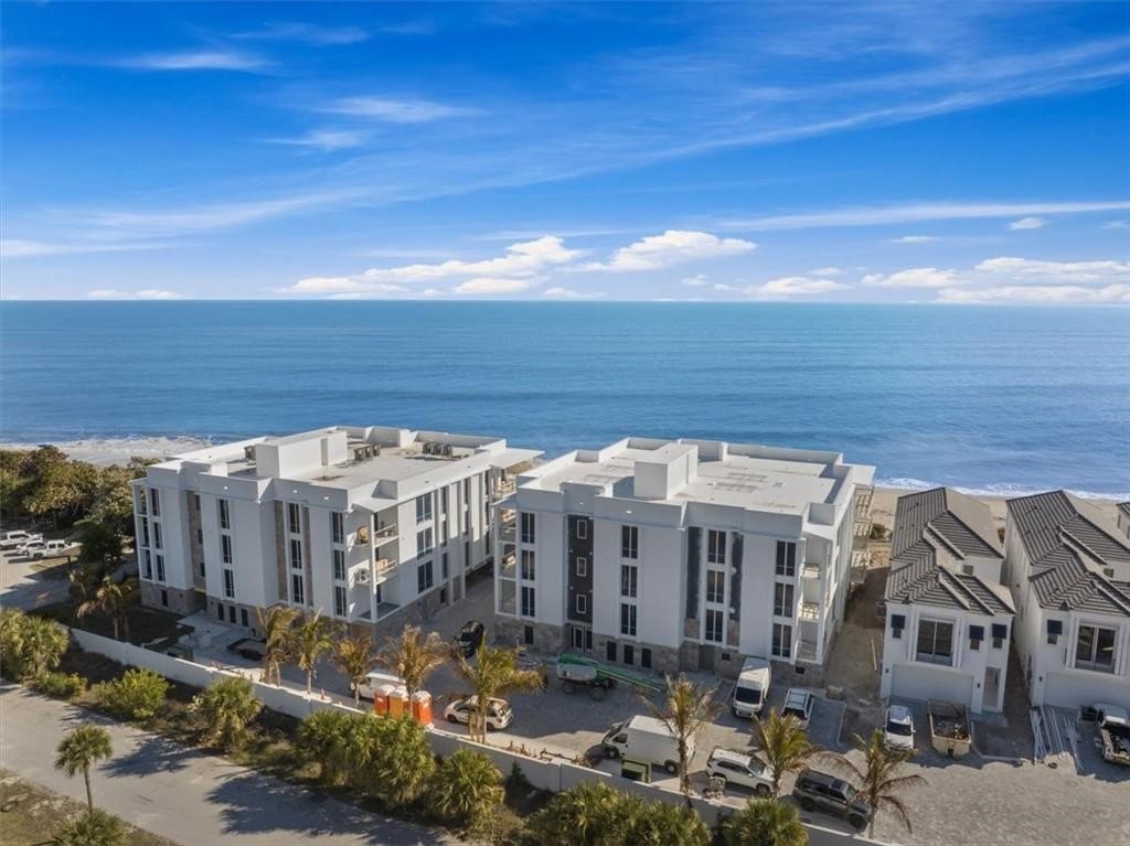 26 Indigo Vero Lane 403