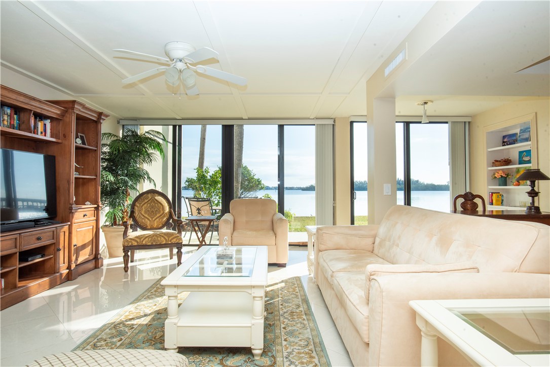 1840 Tarpon Lane D106