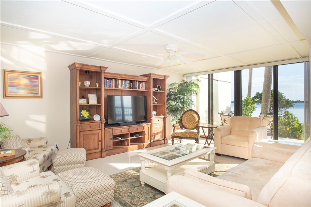1840 Tarpon Lane D106
