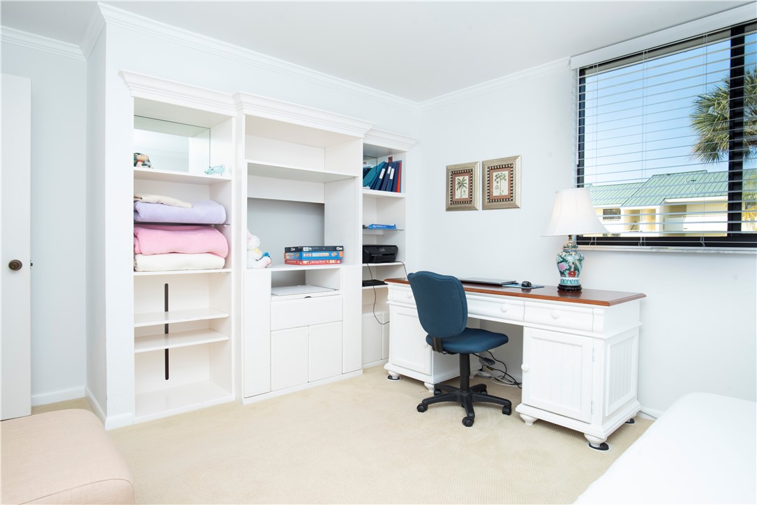1840 Tarpon Lane D106