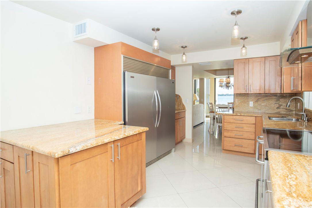 1840 Tarpon Lane D106