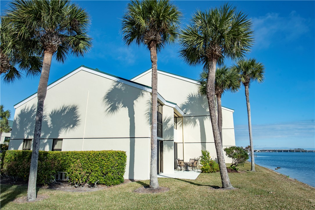 1840 Tarpon Lane D106