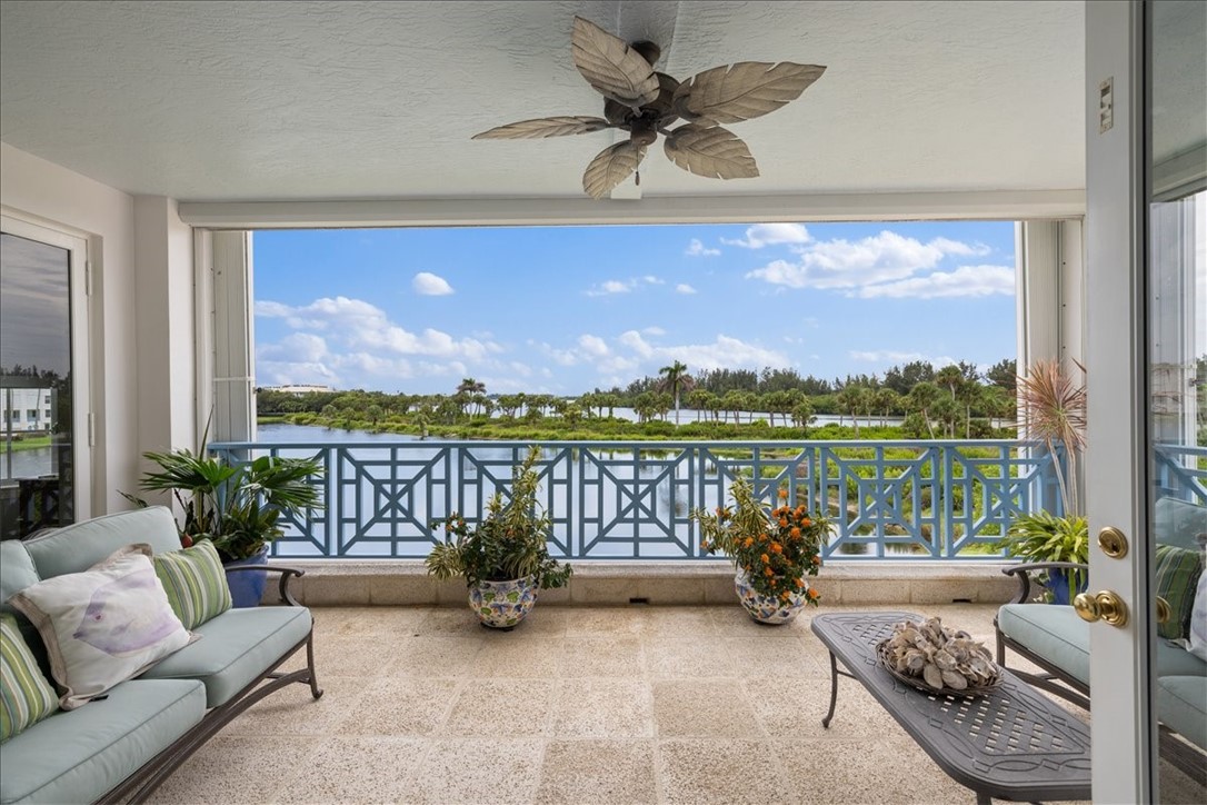 9049 Somerset Bay Lane 302