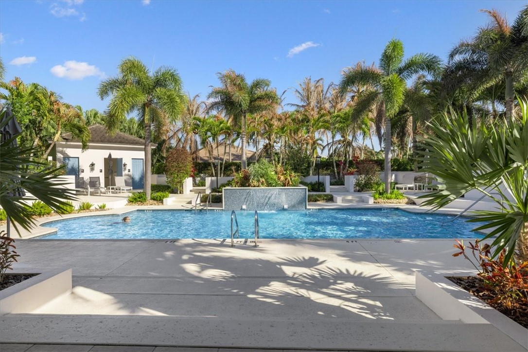 9049 Somerset Bay Lane 302