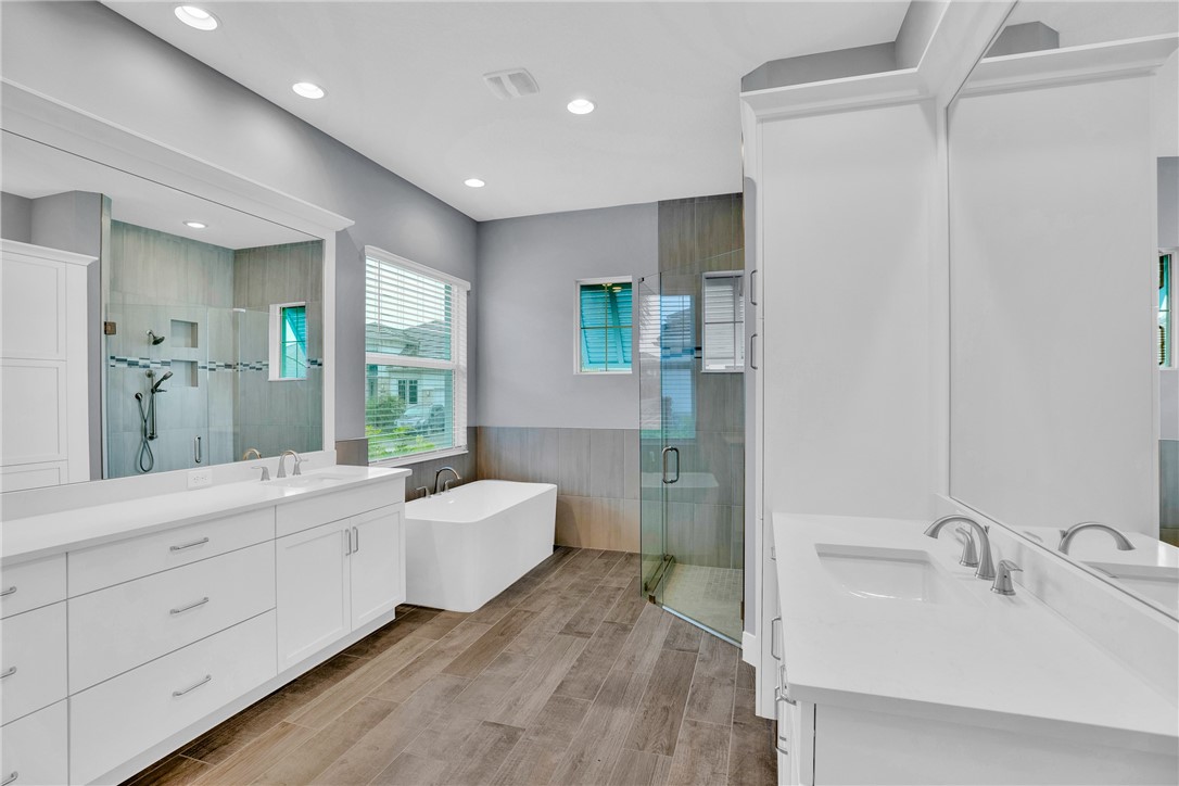 9256 Orchid Cove Circle