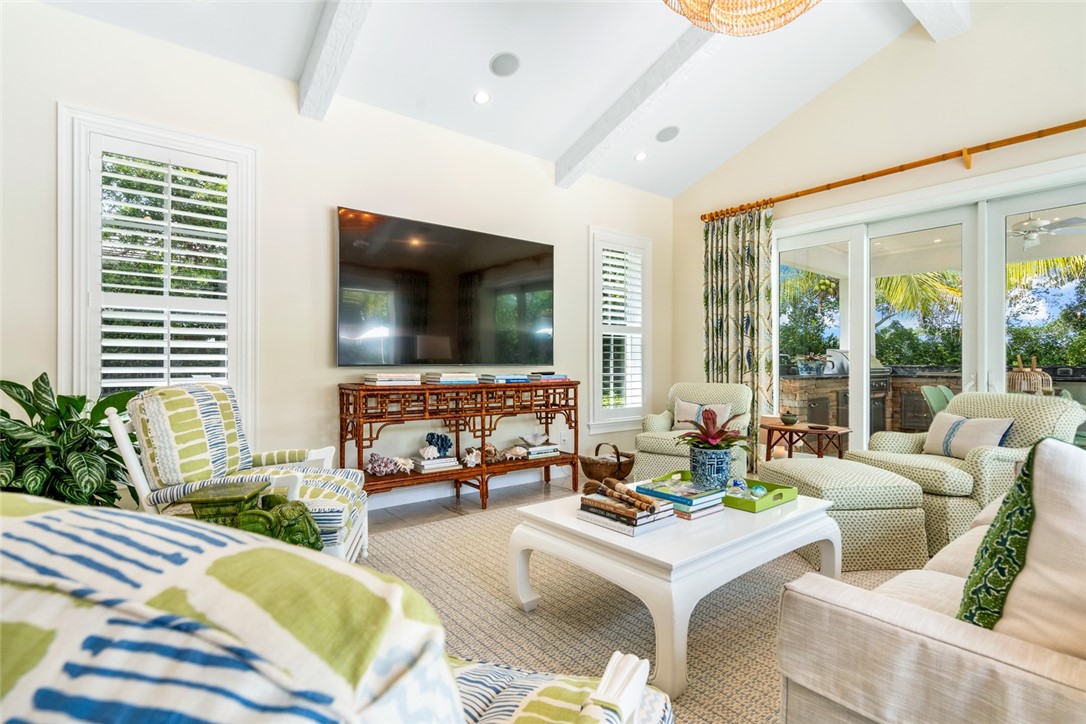 520 Palm Island Lane
