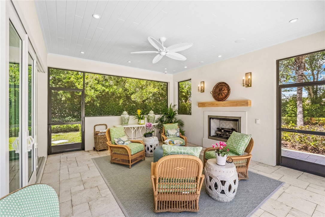 520 Palm Island Lane