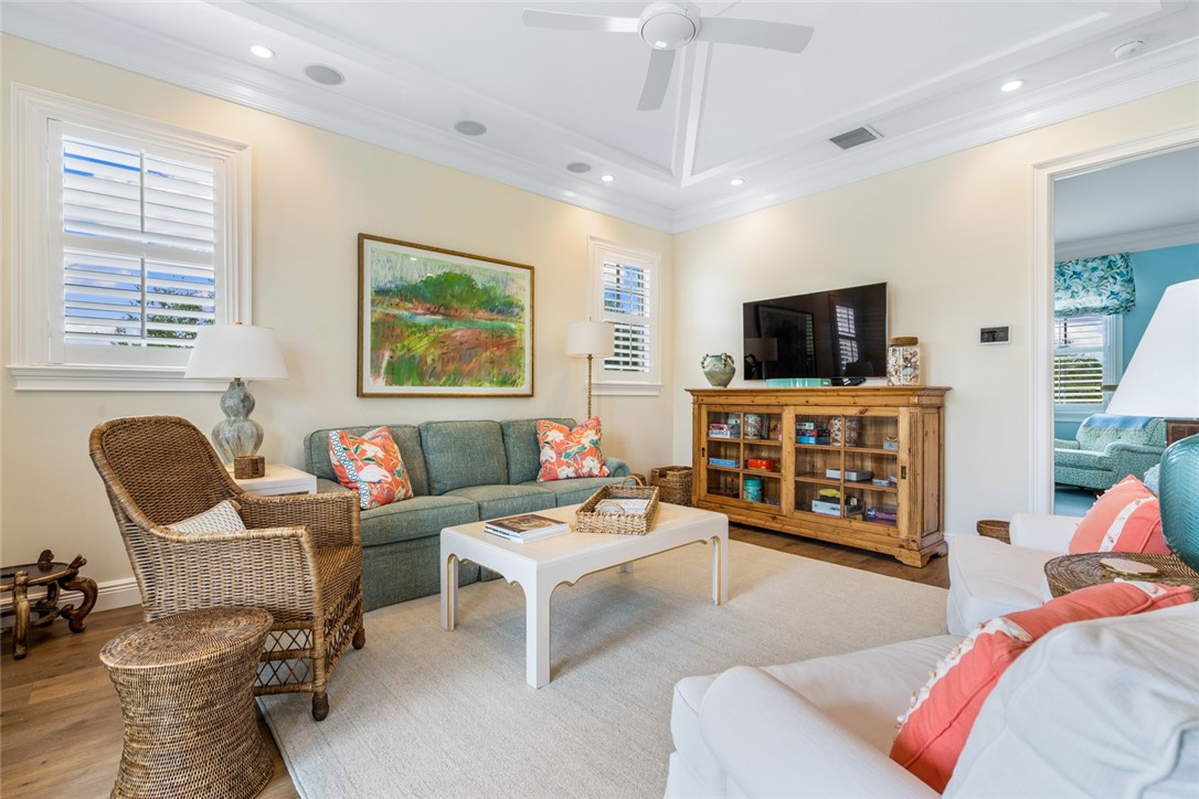 520 Palm Island Lane