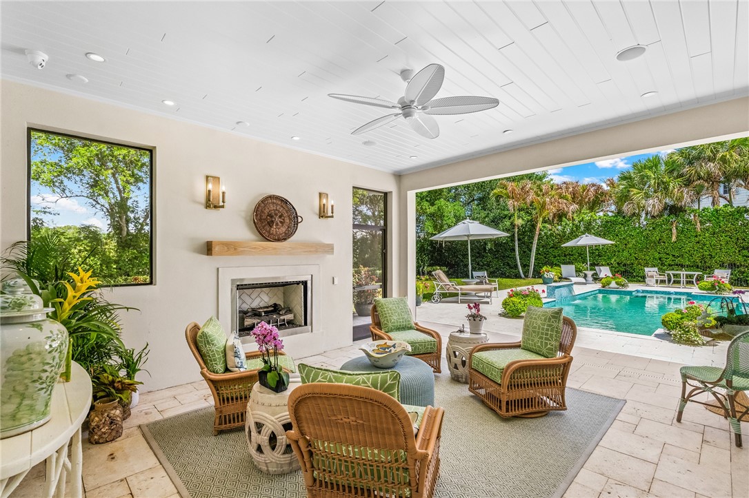 520 Palm Island Lane