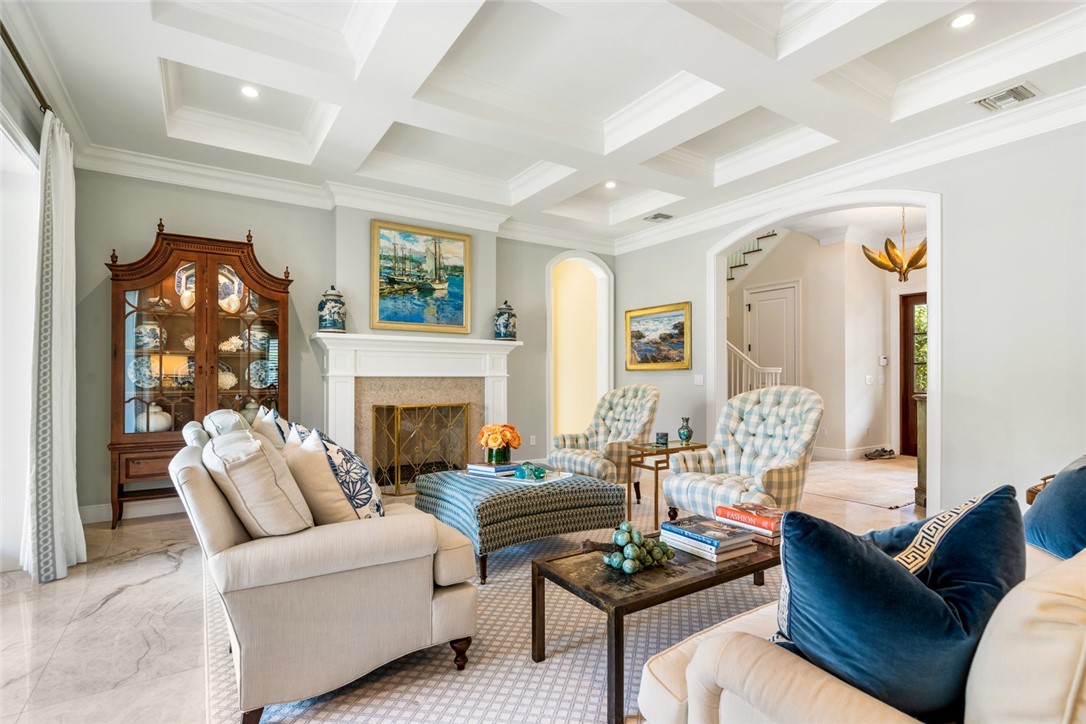 520 Palm Island Lane