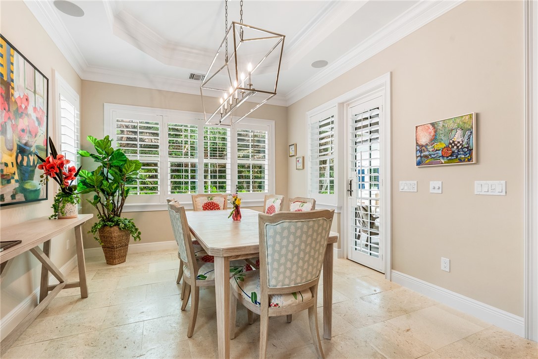 211 Coconut Creek Court