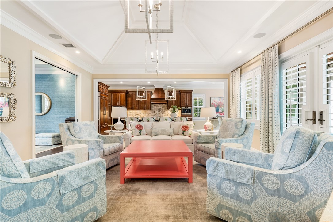 211 Coconut Creek Court