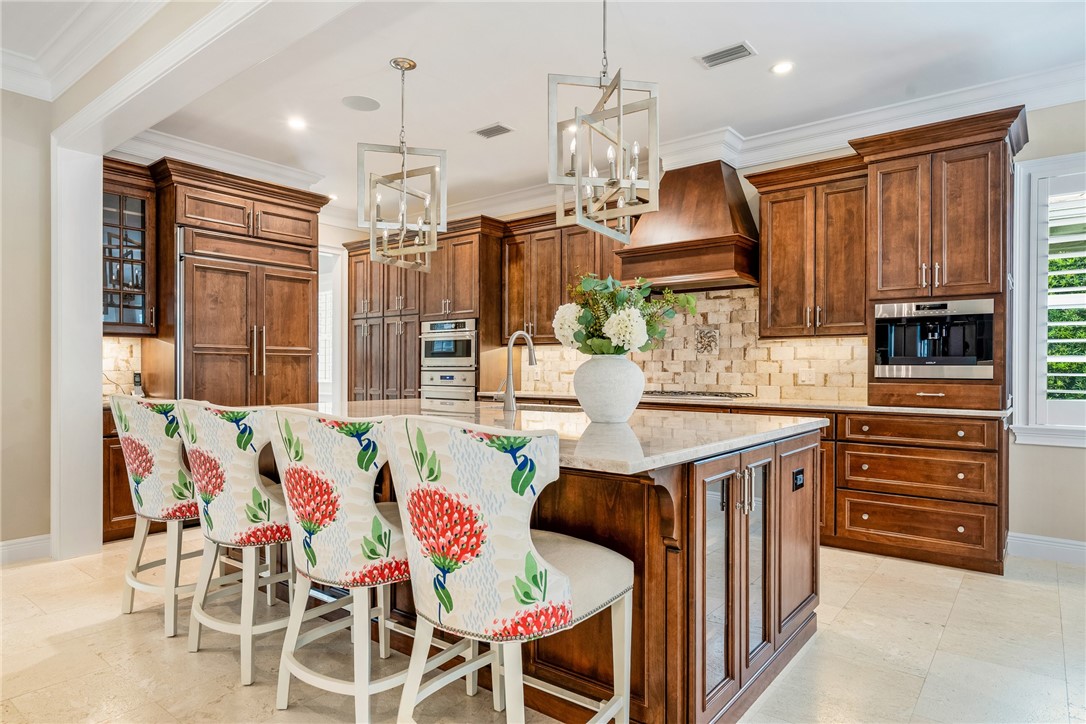 211 Coconut Creek Court