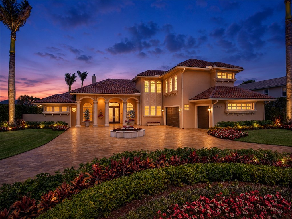 2804 Bent Pine Drive