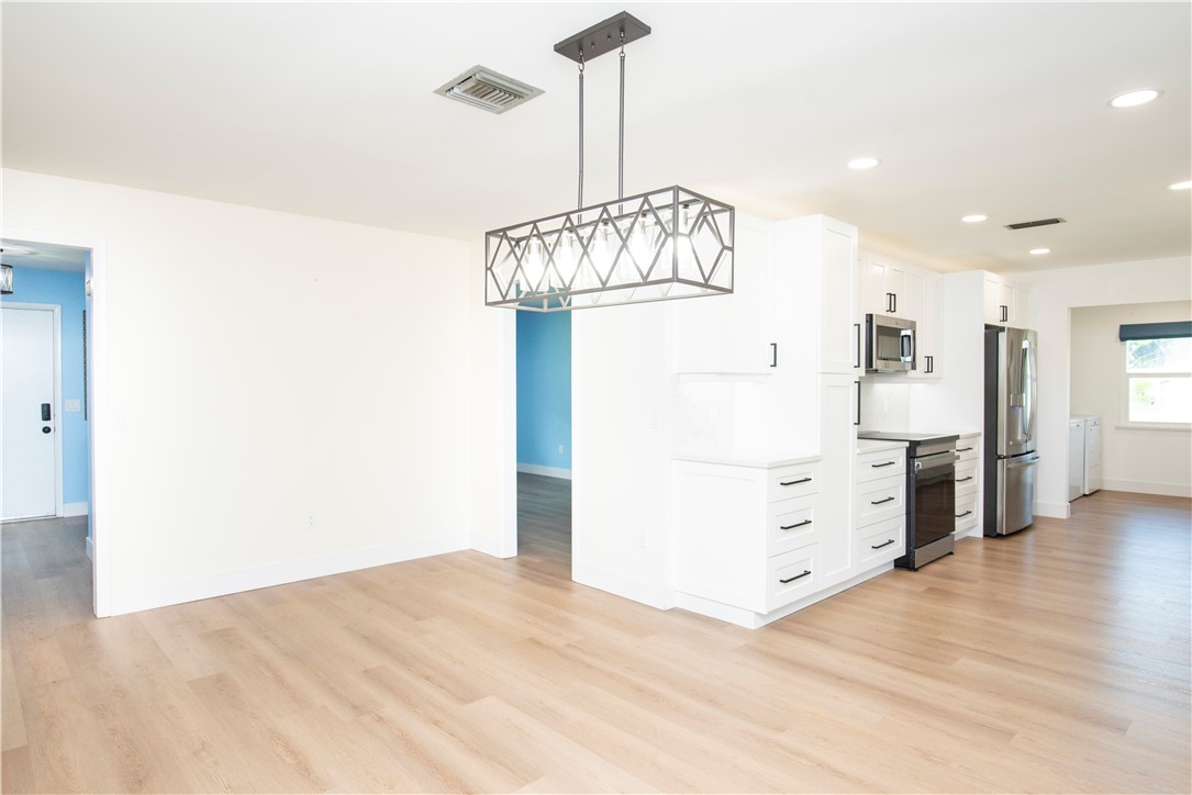 1666 5th Street