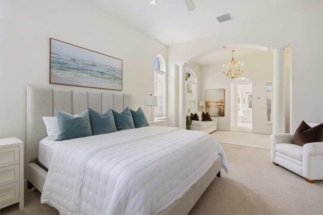 1453 W Island Club Square