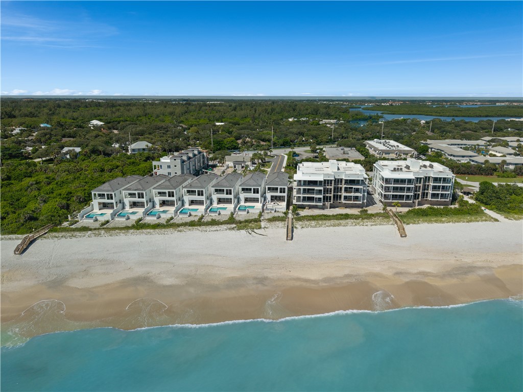 30 Indigo Vero Drive 301