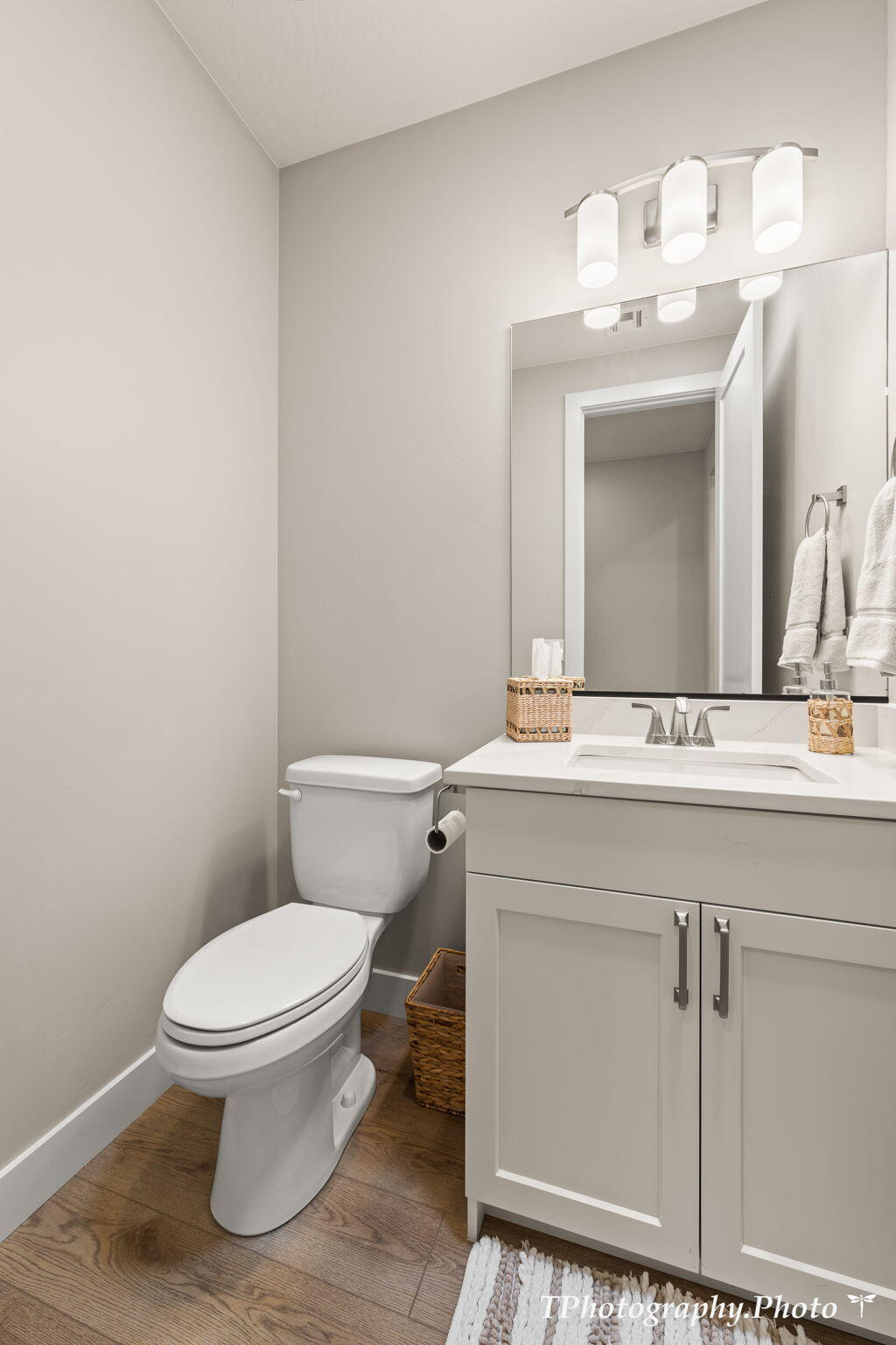 2148 E Cobblecreek DR