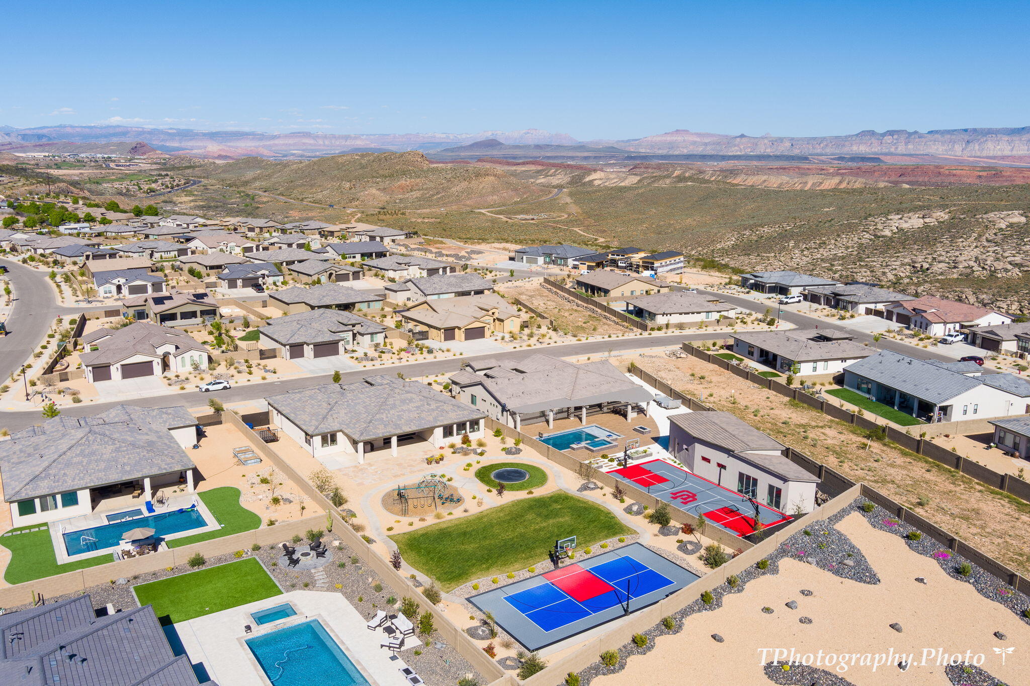 2148 E Cobblecreek DR