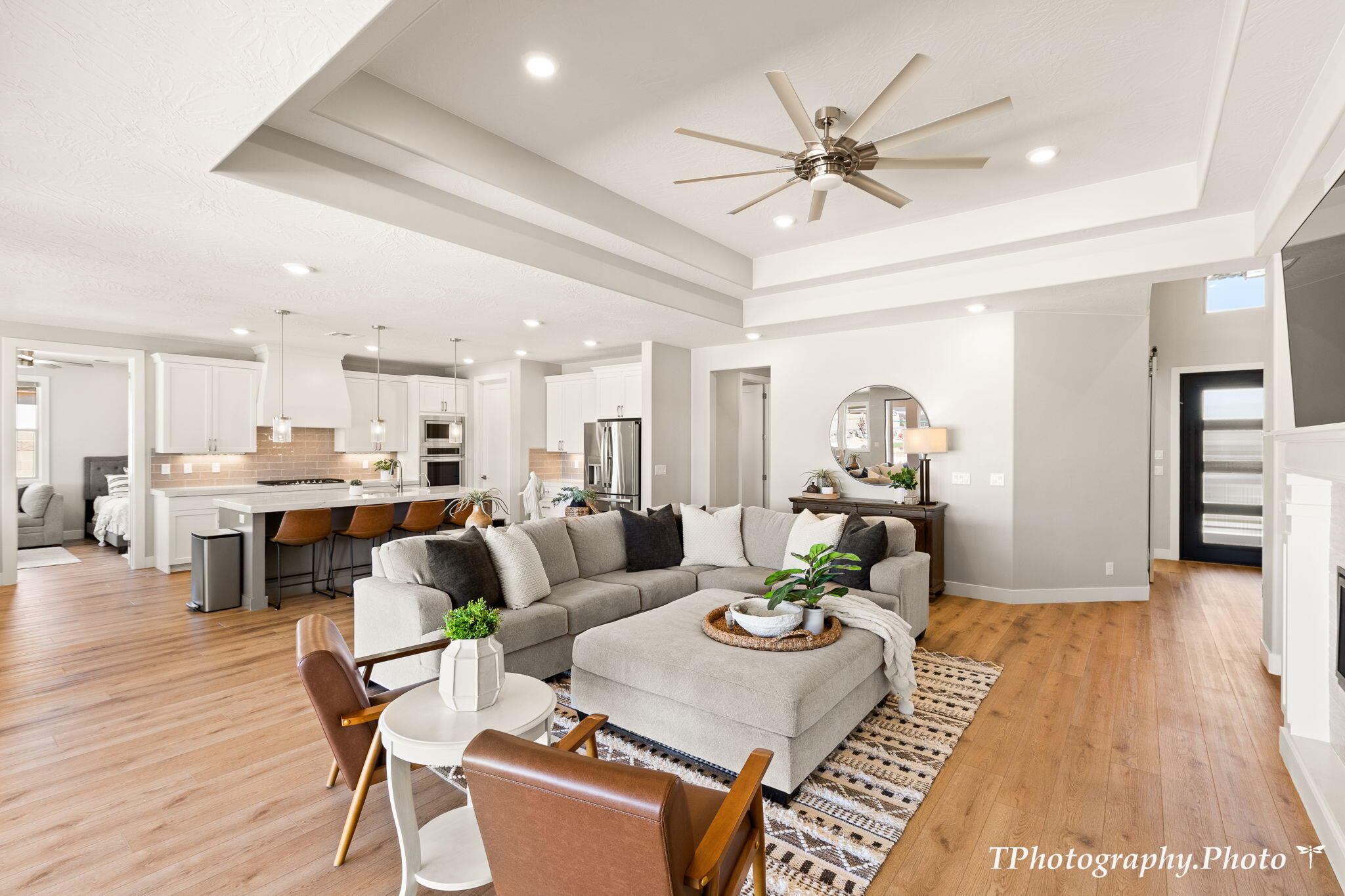 2148 E Cobblecreek DR