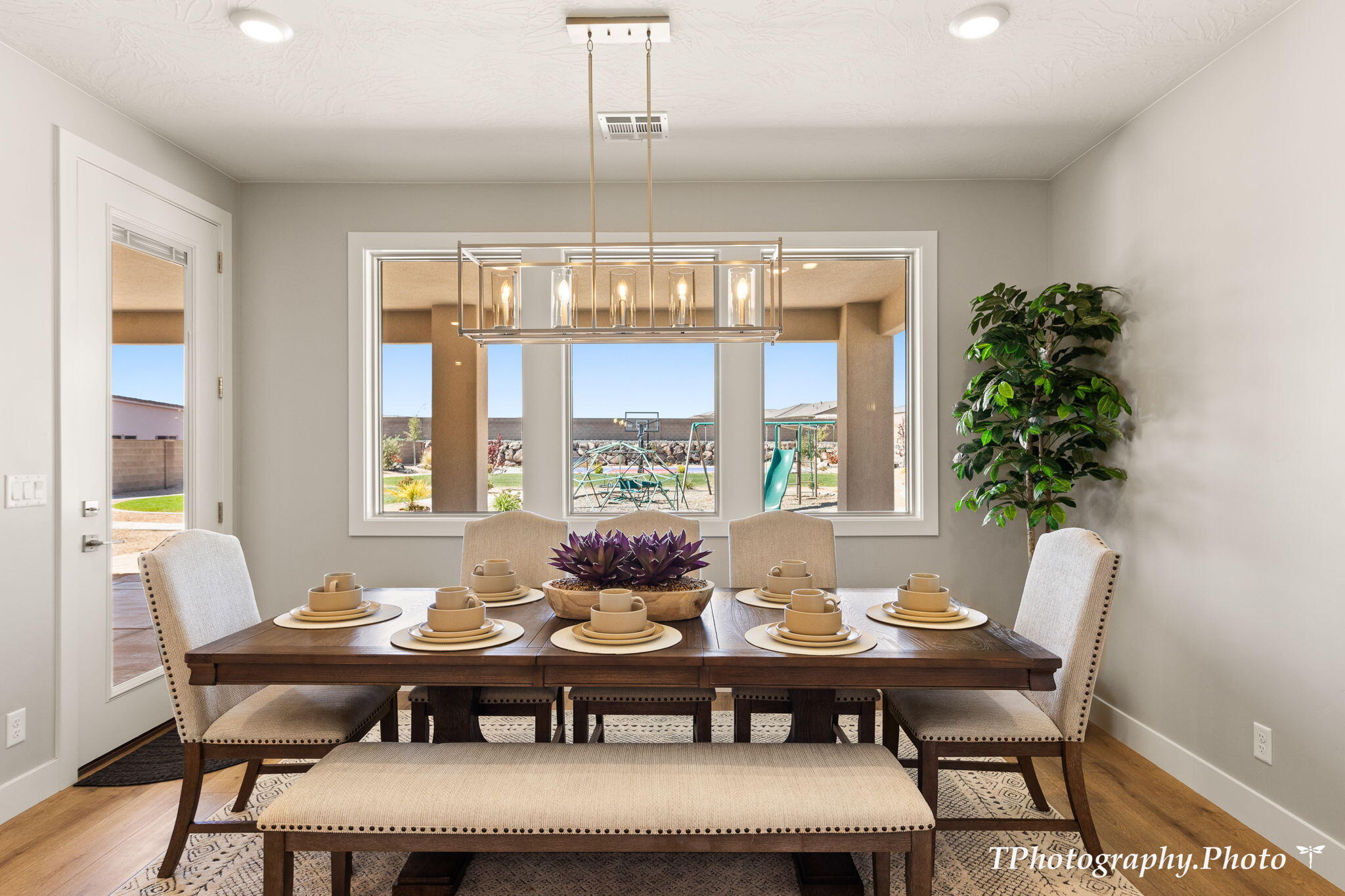 2148 E Cobblecreek DR