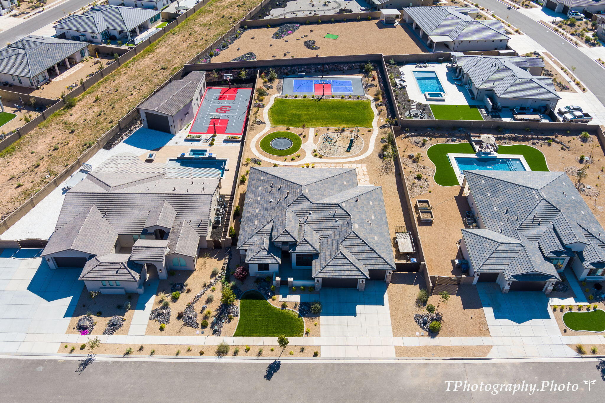 2148 E Cobblecreek DR