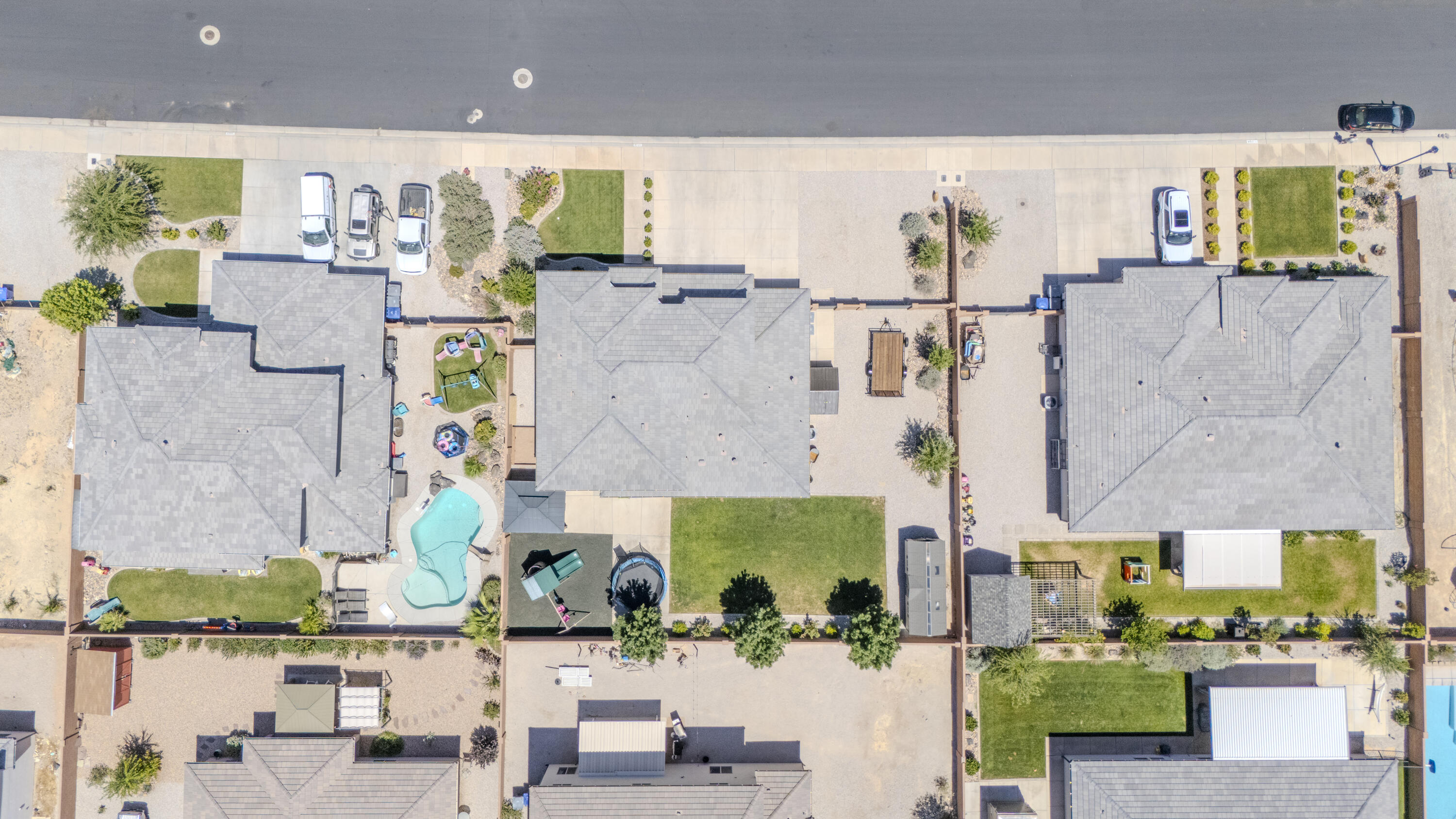 1710 E Mountain Trail
