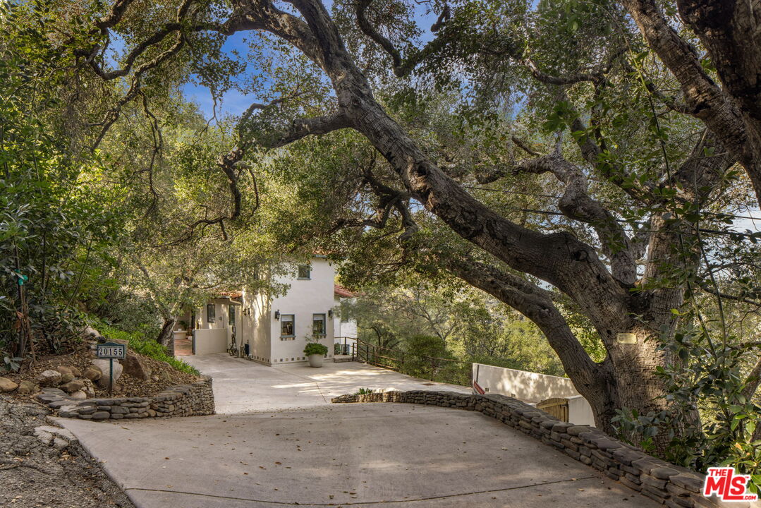 20155 Observation Dr