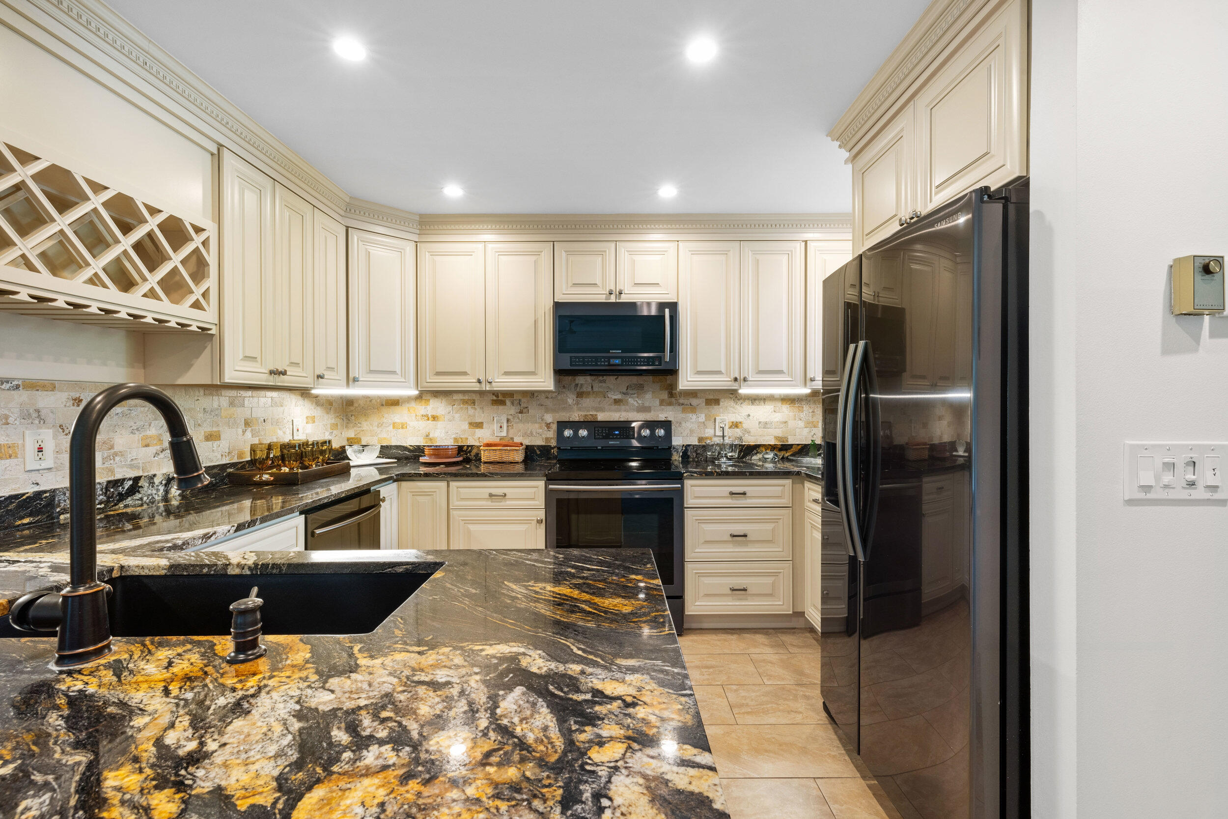 2703 N Fairway Dr Drive N