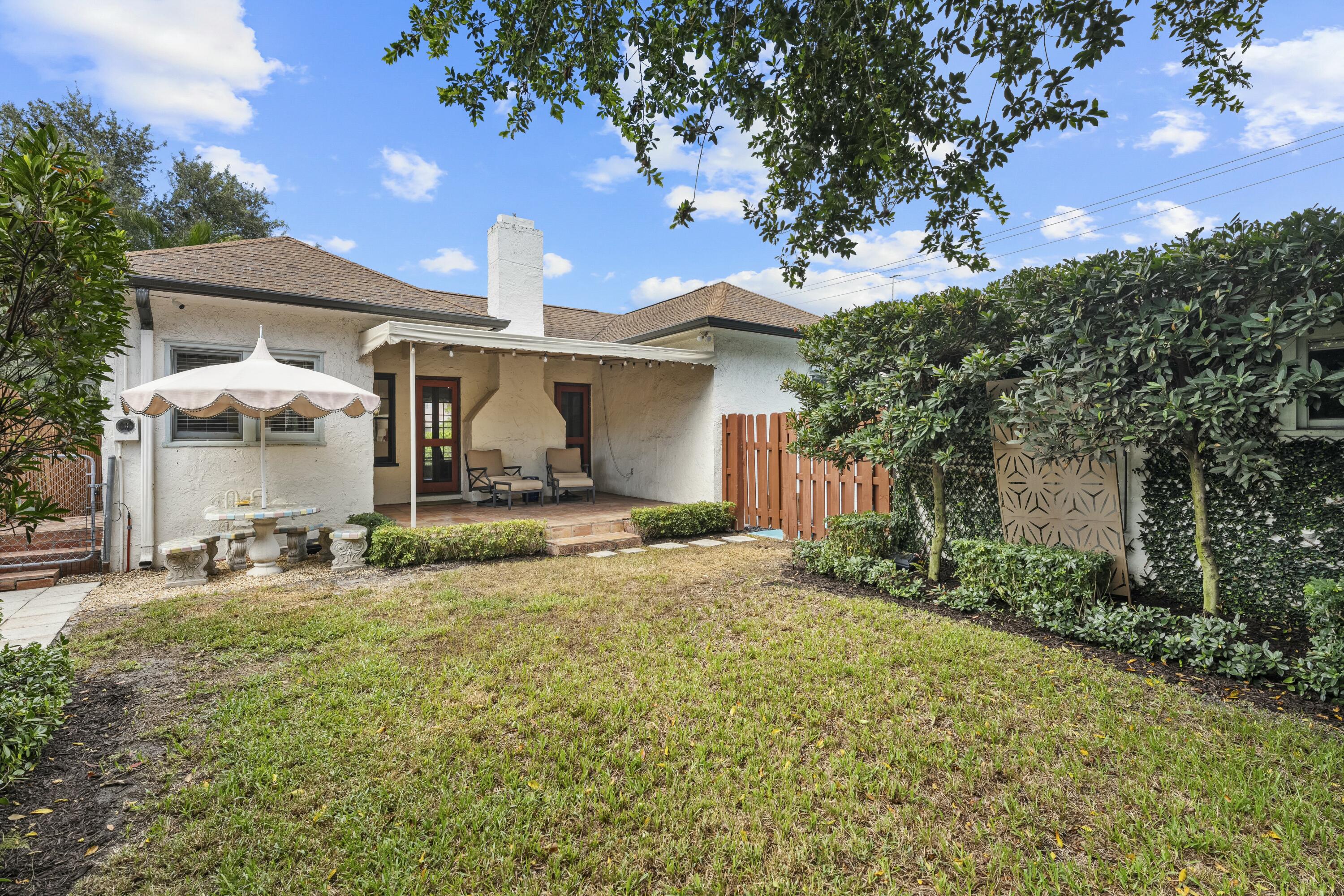 416 WESTWOOD Road