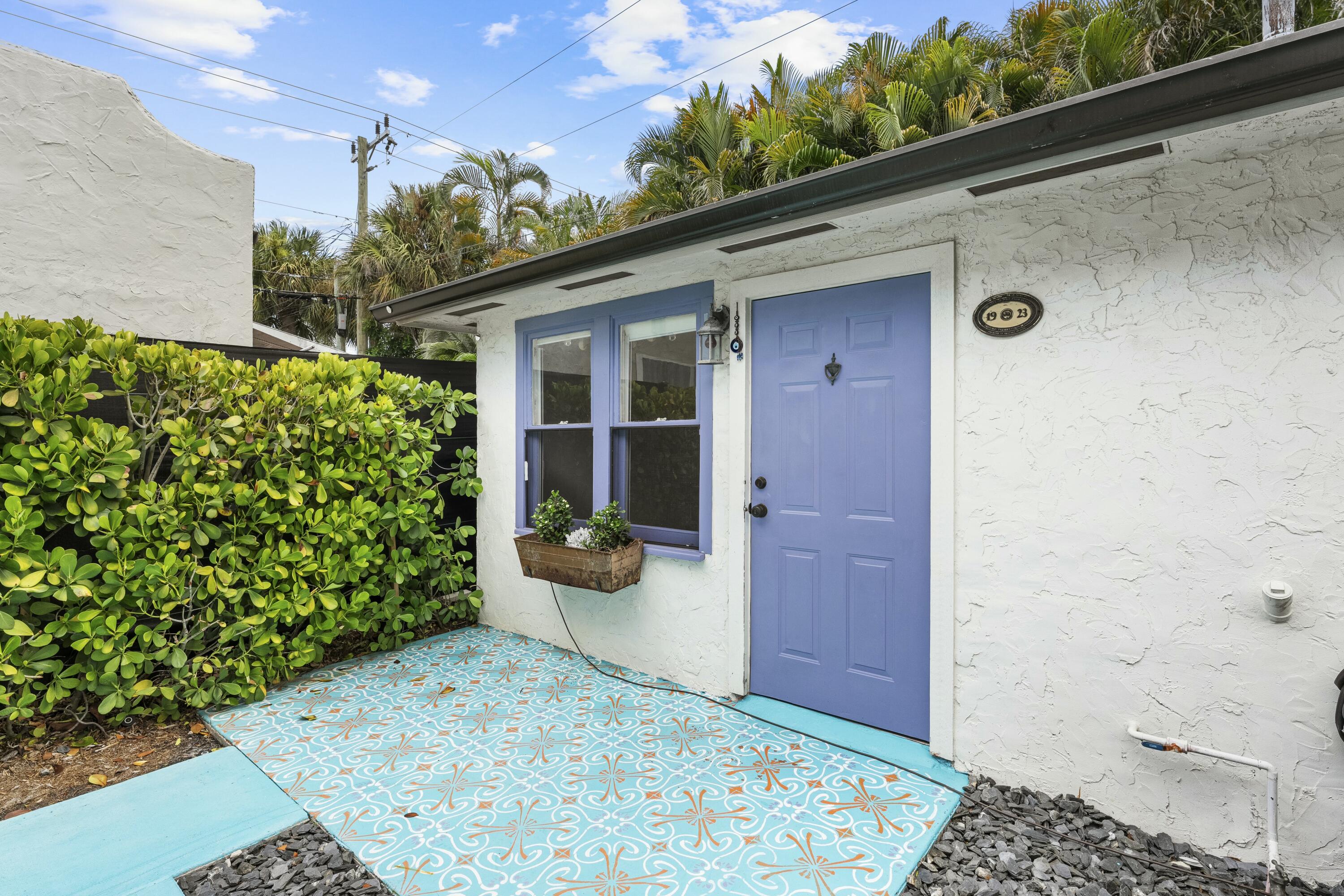 416 WESTWOOD Road