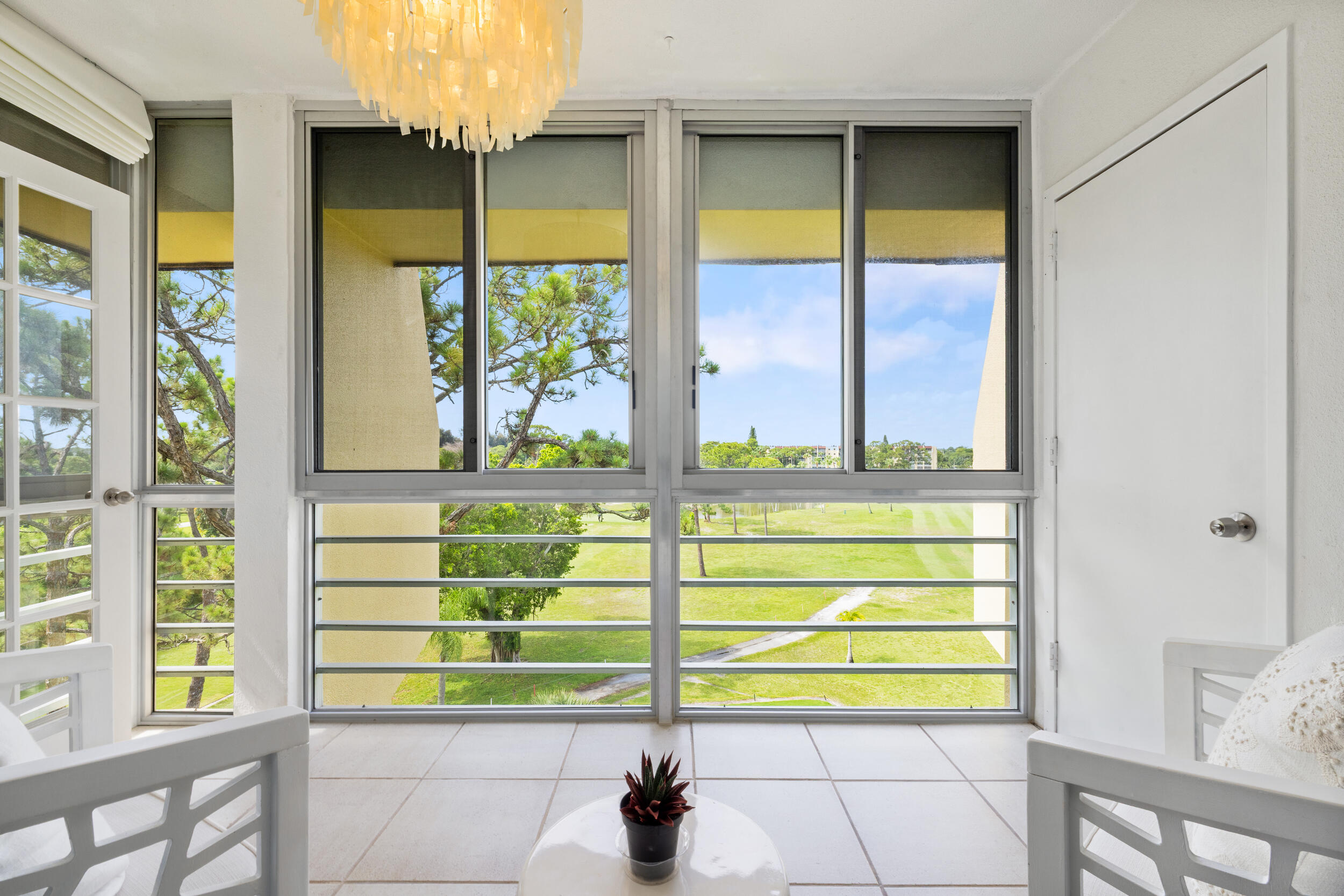 3654 VIA POINCIANA 603