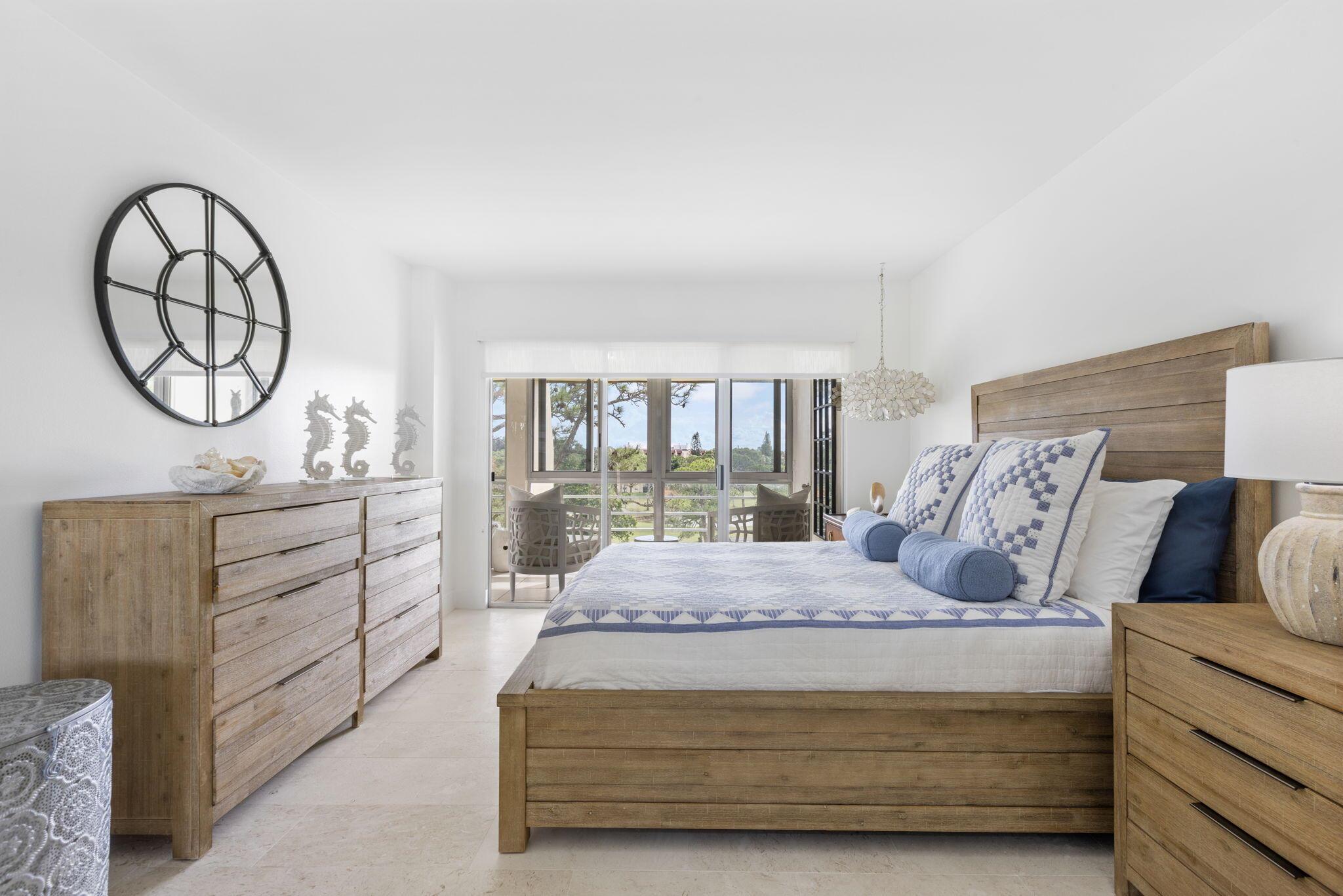 3654 Via Poinciana 603