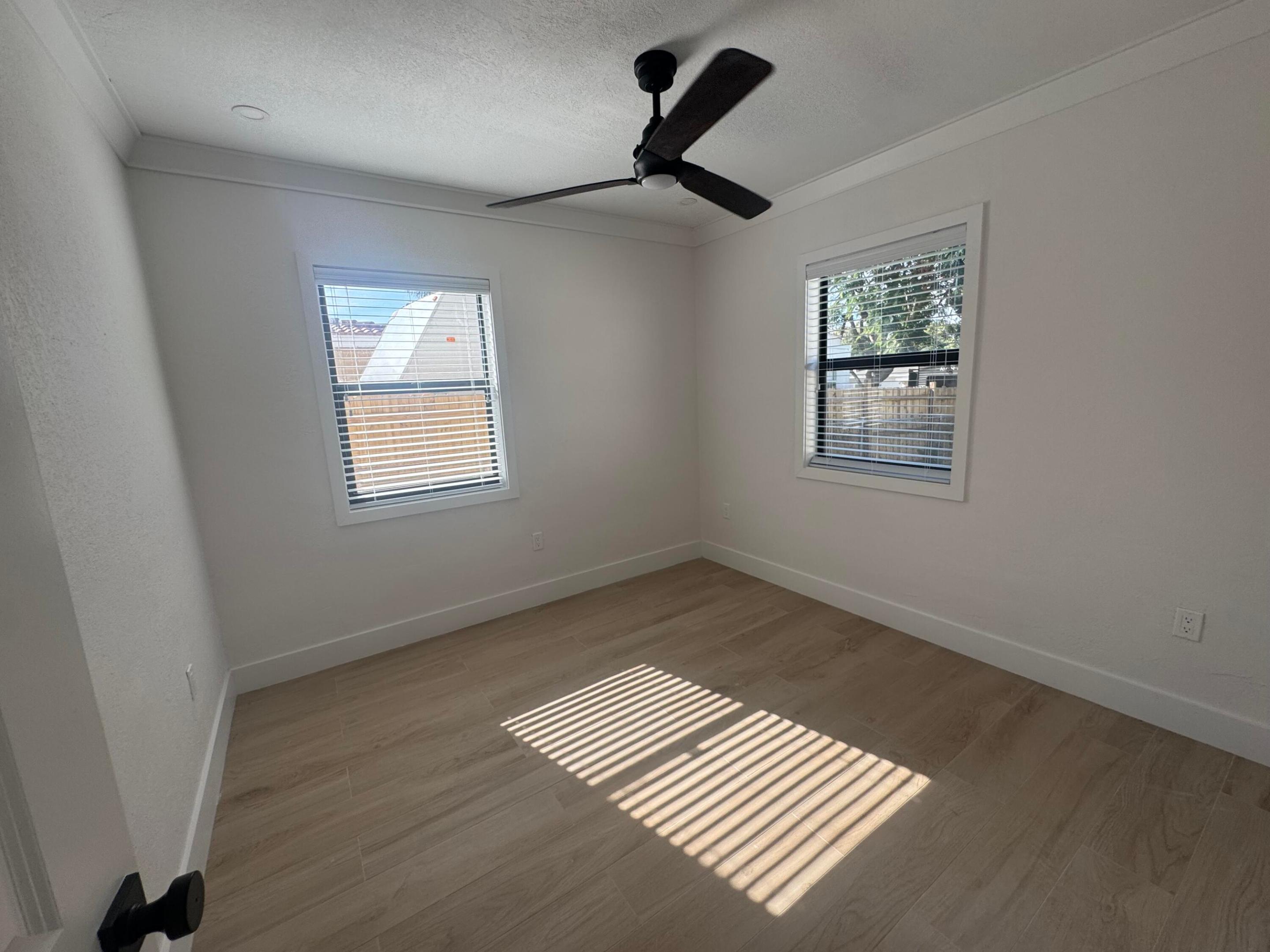 3015 Robert Road