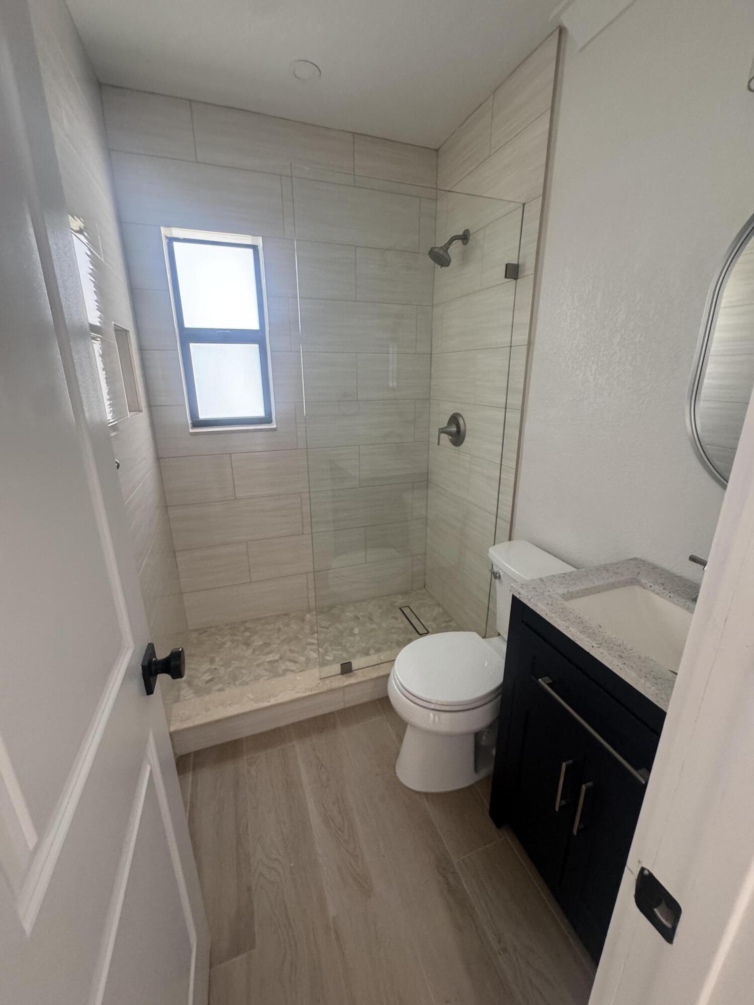 3015 Robert Road