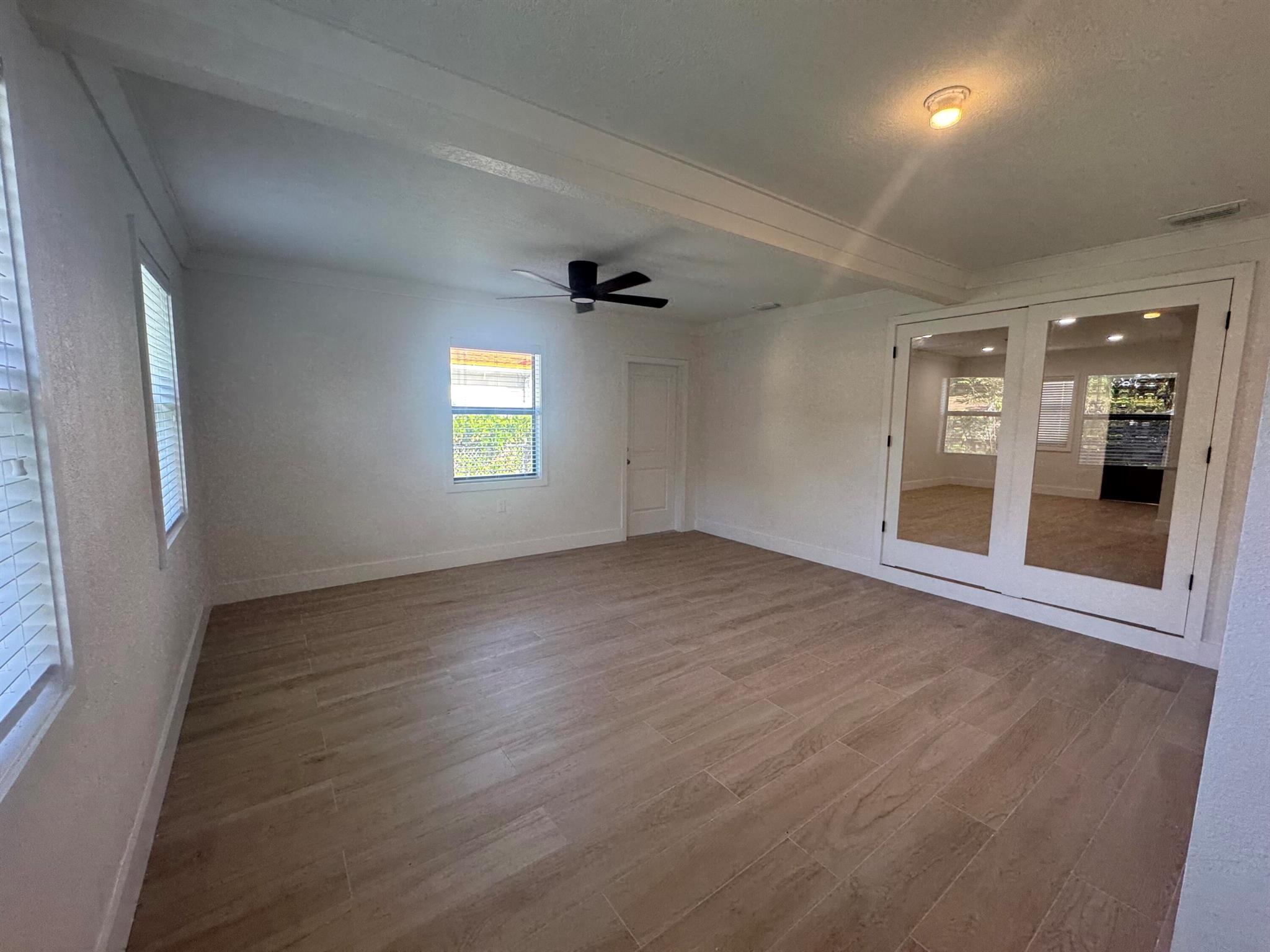 3015 Robert Road