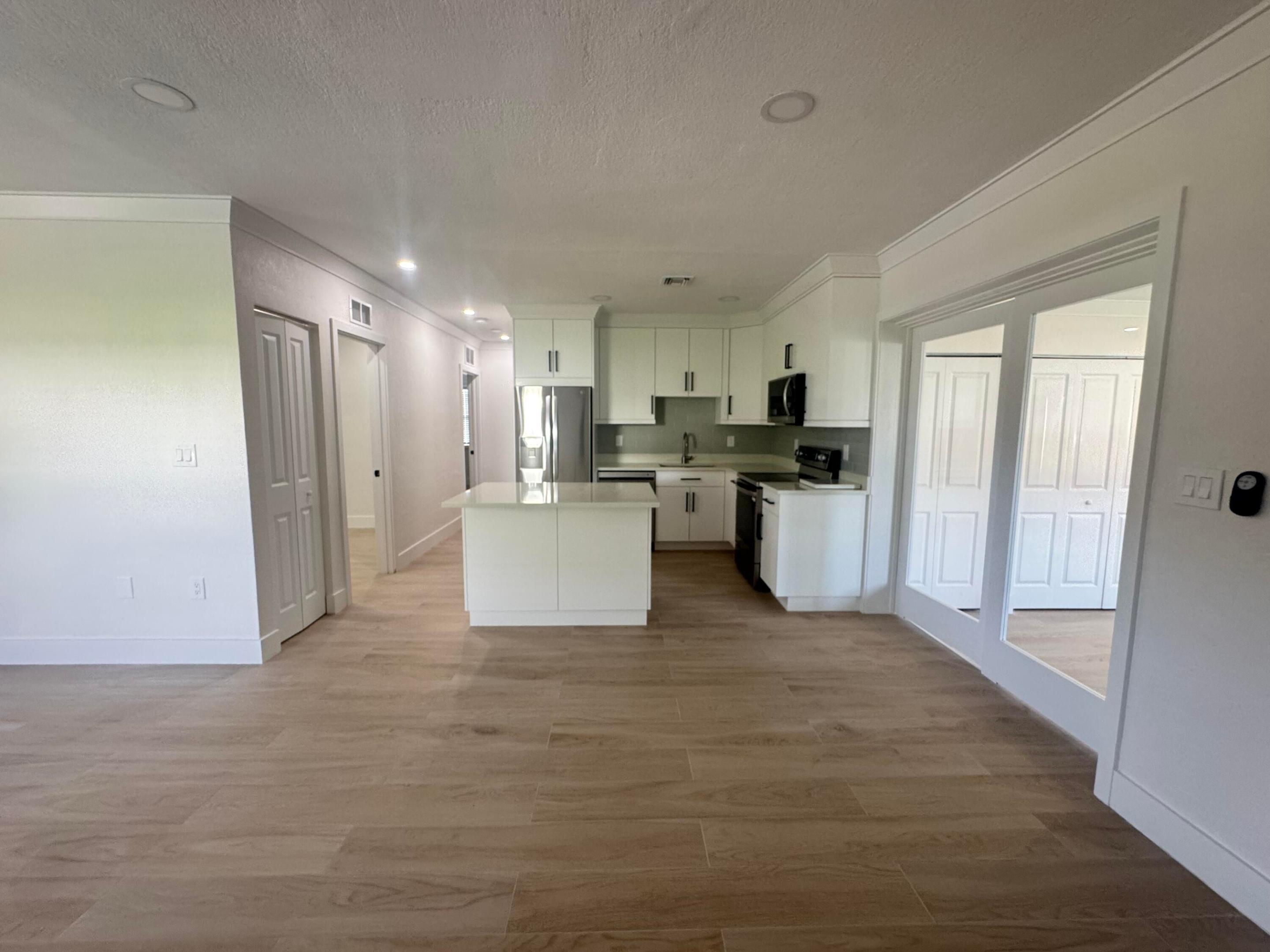 3015 Robert Road