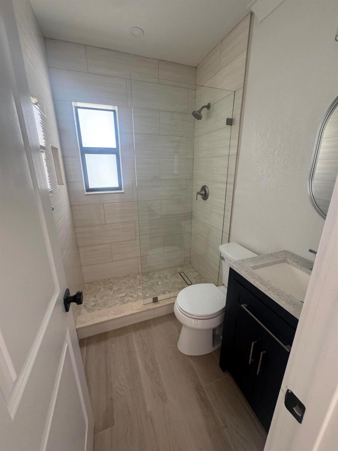 3015 Robert Road